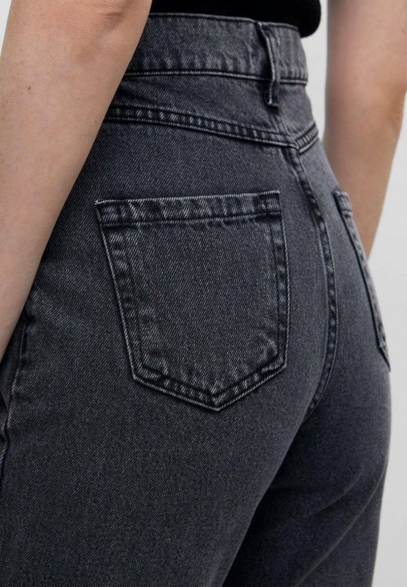 Джинсы I Am Studio