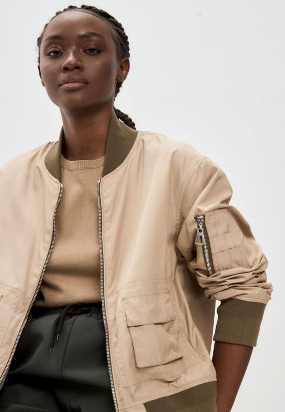 Бомбер Noele Boutique