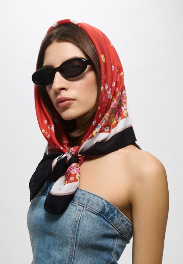 Платок Pollini