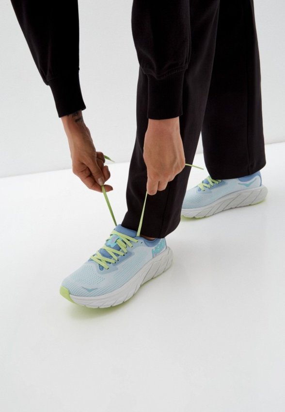 Кроссовки Hoka One One