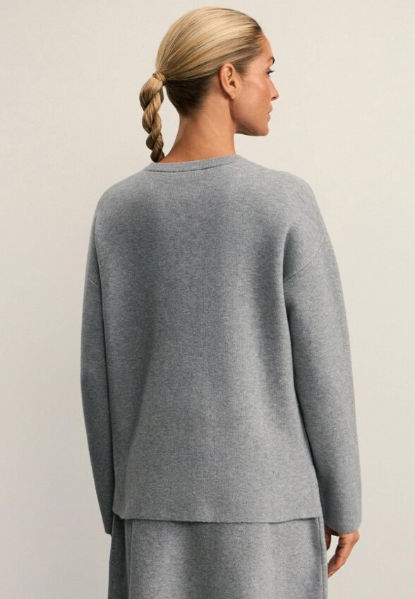 Джемпер Zarina