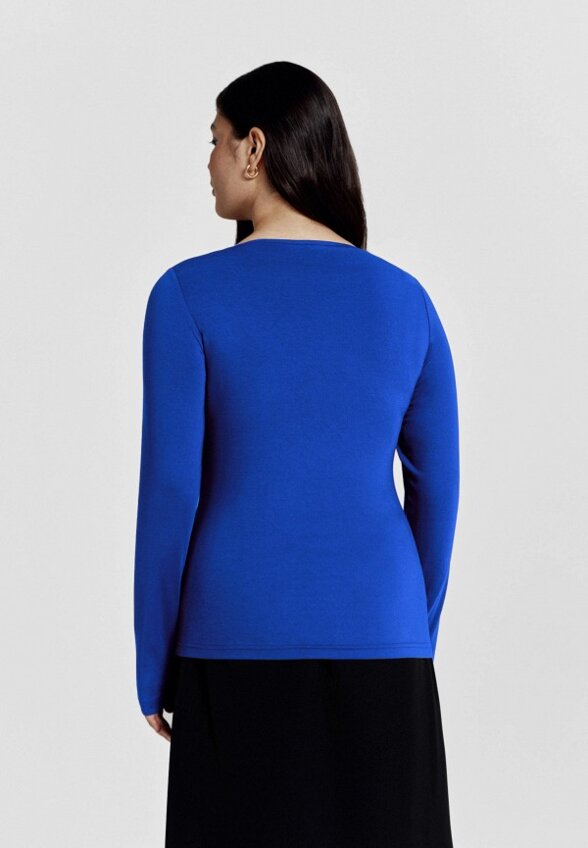 Лонгслив Divno