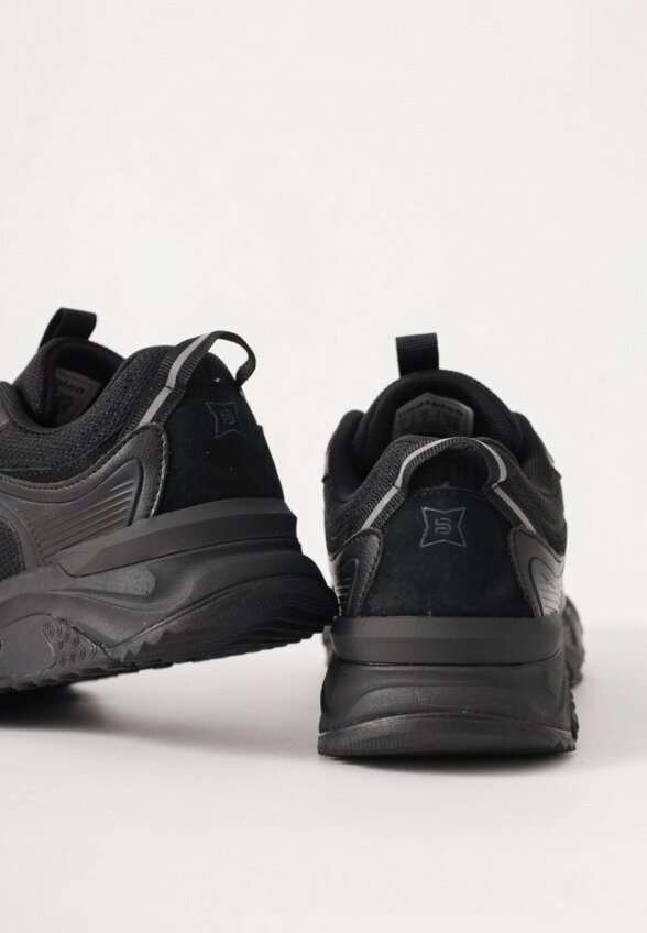 Кроссовки Baasploa