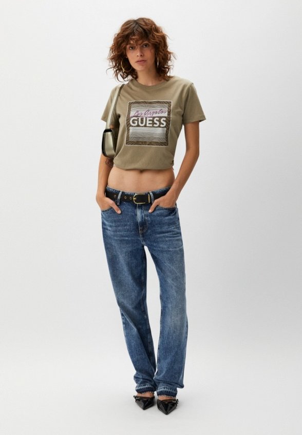 Футболка Guess