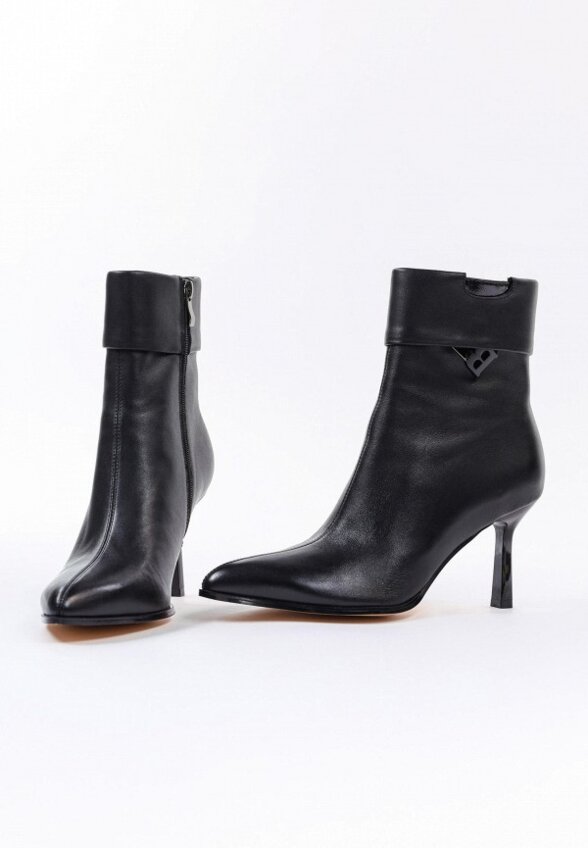 Ботильоны Gut