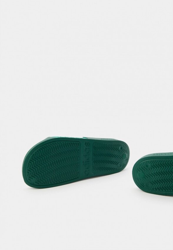 Сланцы adidas