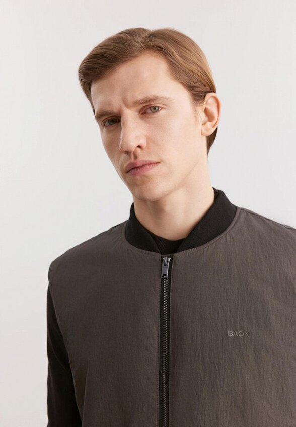 Жилет утепленный Baon