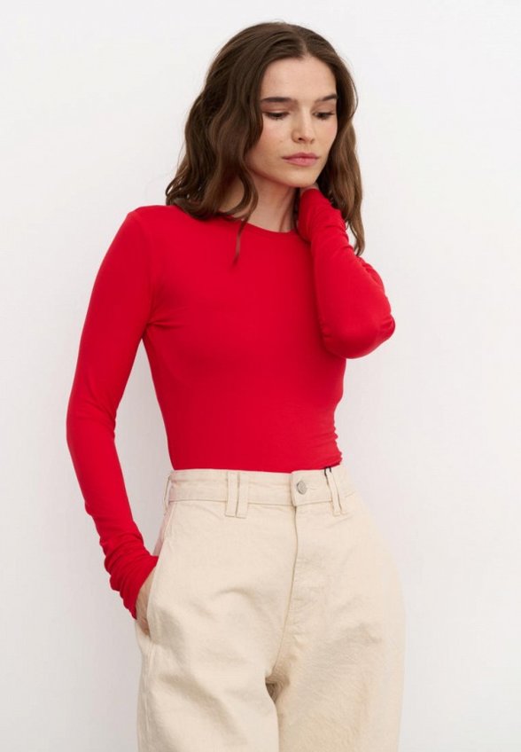 Лонгслив Moontrees