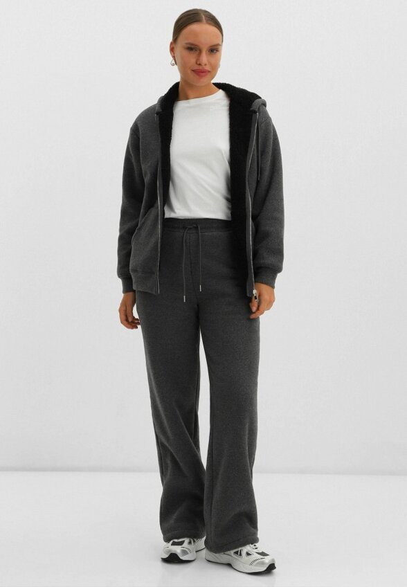 Толстовка Sei Tu