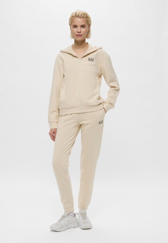 Костюм спортивный EA7