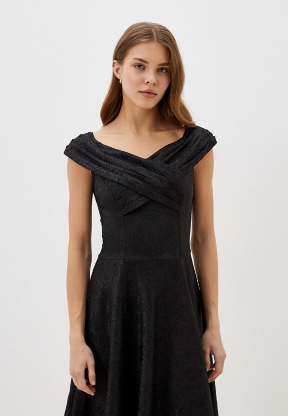 Платье MadaM T