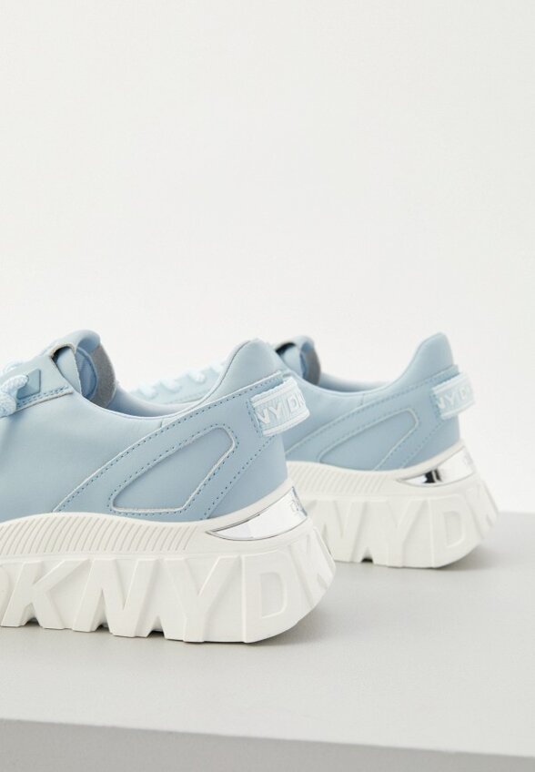 Кроссовки DKNY