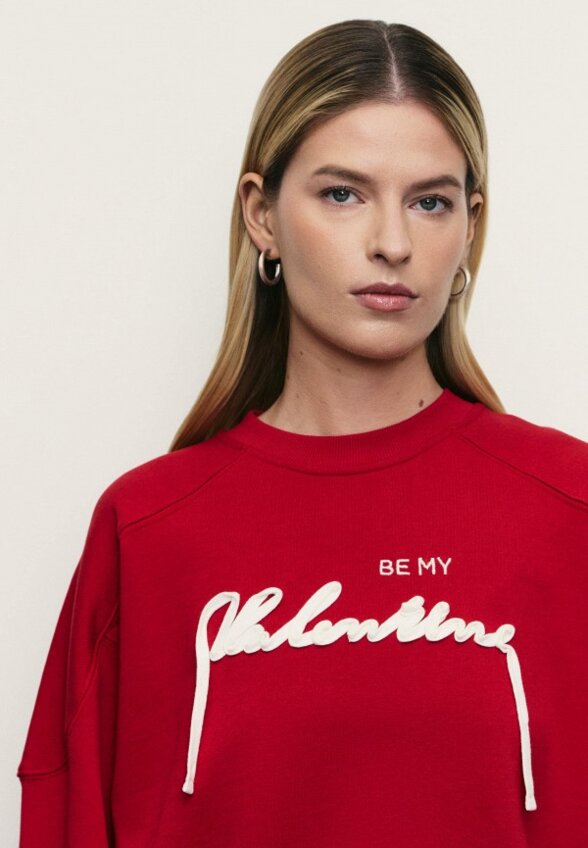 Свитшот Zarina