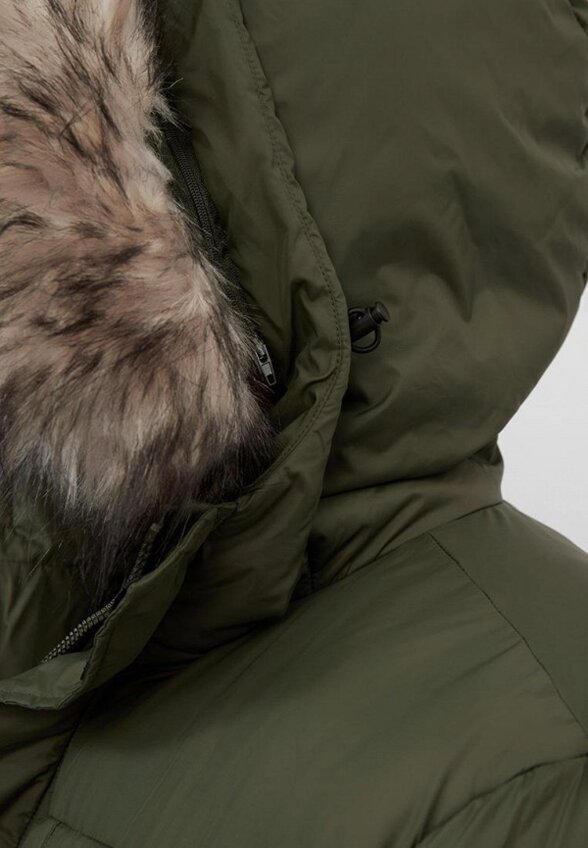 Пуховик Modis