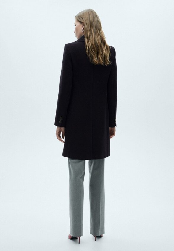 Пальто двубортное Mango