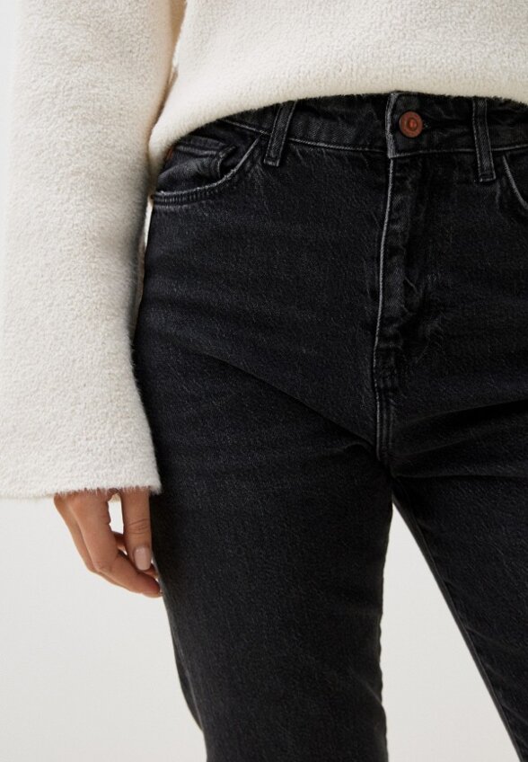 Джинсы Colin's