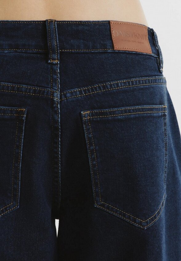 Джинсы Daisyknit