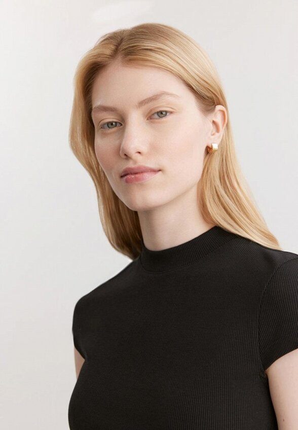 Футболка Baon