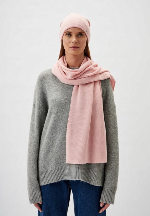 Шапка и шарф Boss