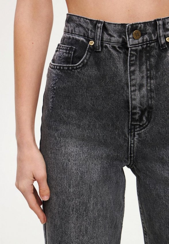 Джинсы Shi-shi