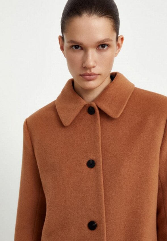 Пальто однобортное Finn Flare