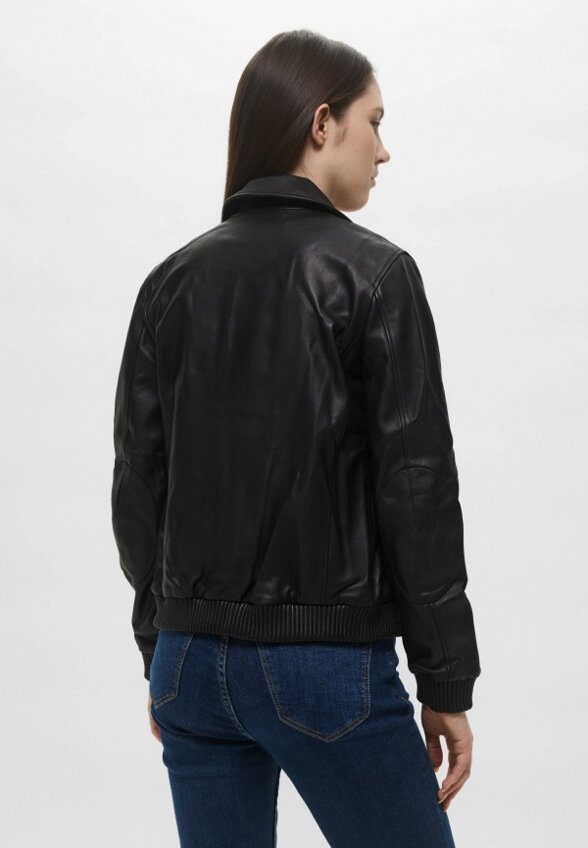 Куртка кожаная Trussardi