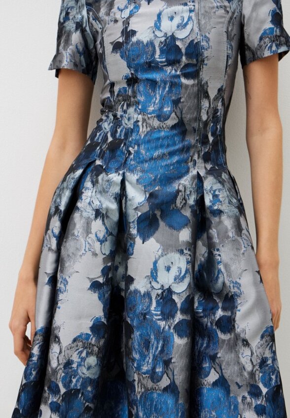 Платье MadaM T