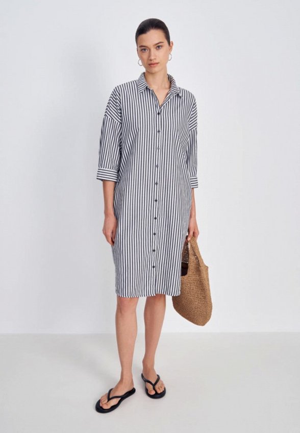 Платье Finn Flare