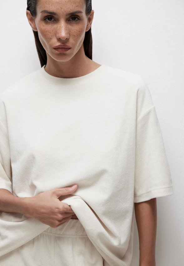 Футболка belle you