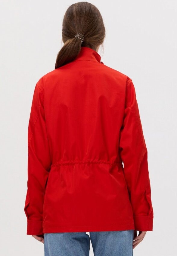 Парка Manera Odevatca