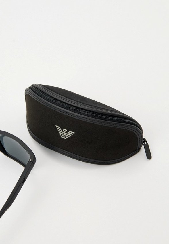 Очки солнцезащитные Emporio Armani
