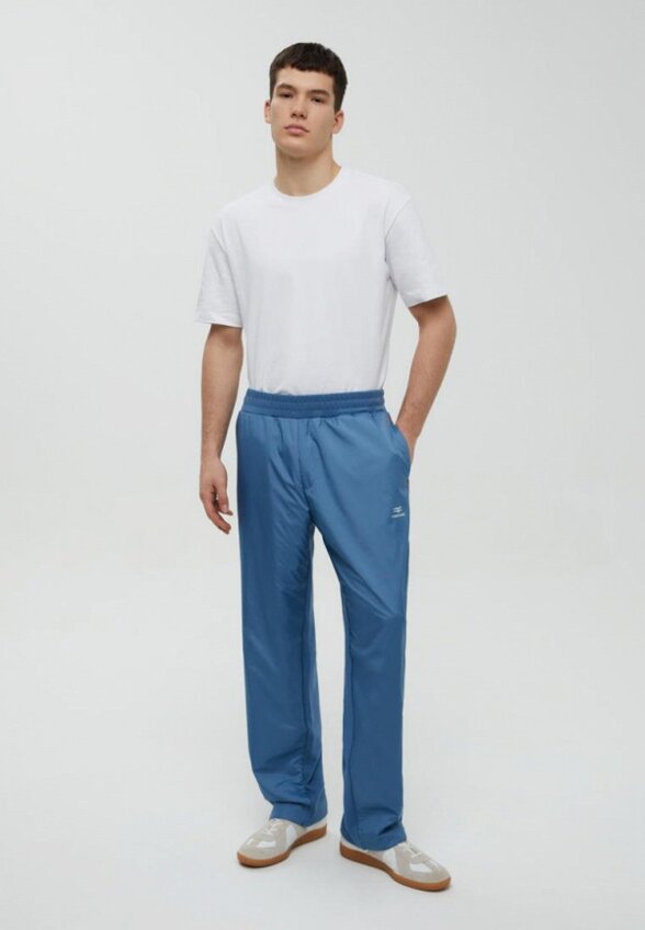 Брюки спортивные Finn Flare