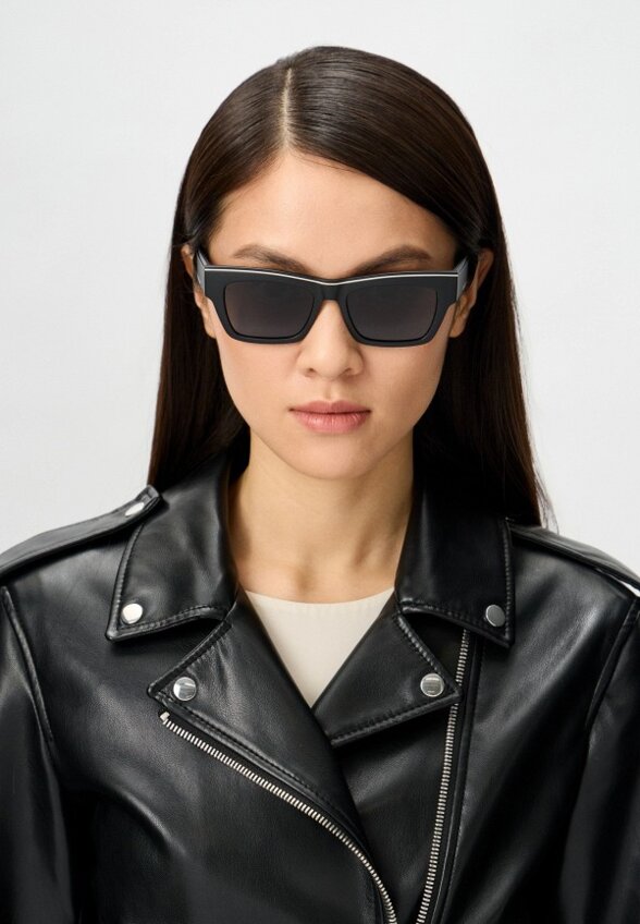 Очки солнцезащитные Calvin Klein Jeans