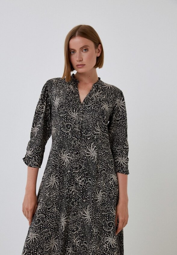 Платье Colin's