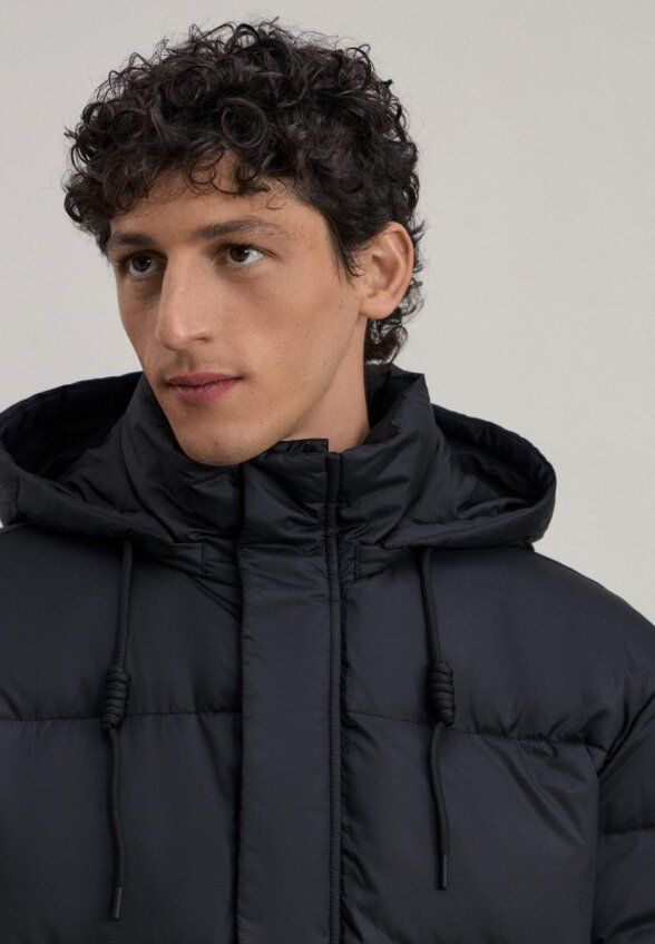 Пуховик Zrn Man