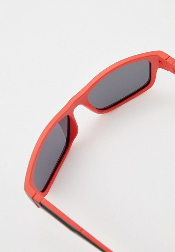 Очки солнцезащитные Invu