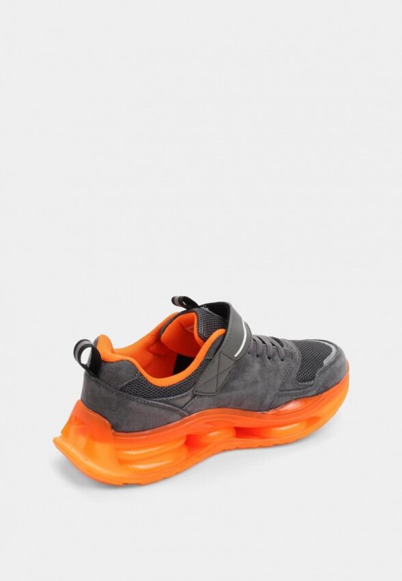 Кроссовки Shuzzi