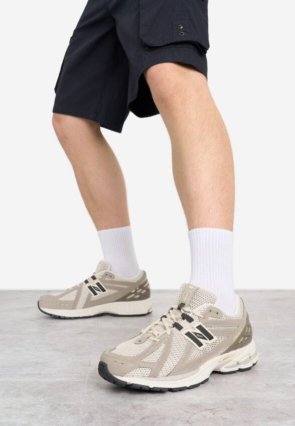 Кроссовки мужские New Balance 1906 R, Серый