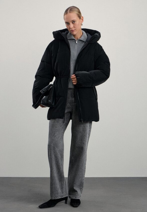 Пуховик Zarina