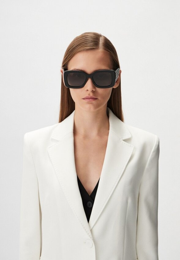 Очки солнцезащитные Chanel