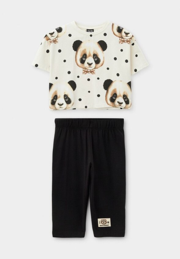 Футболка и брюки Beneti