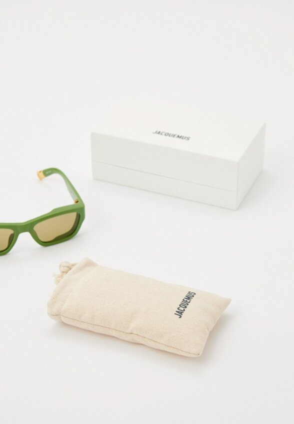Очки солнцезащитные Jacquemus