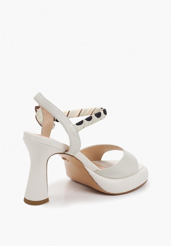 Босоножки Valley