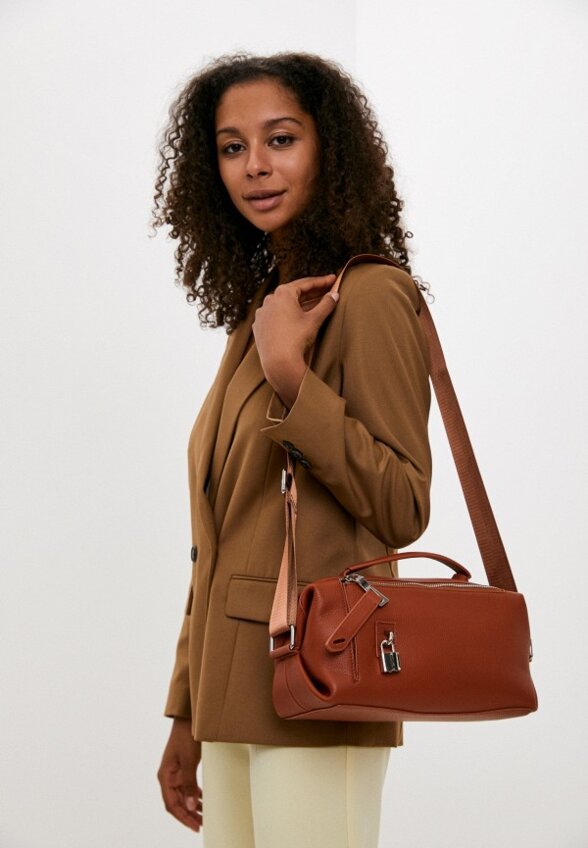 Сумка и брелок Vitacci