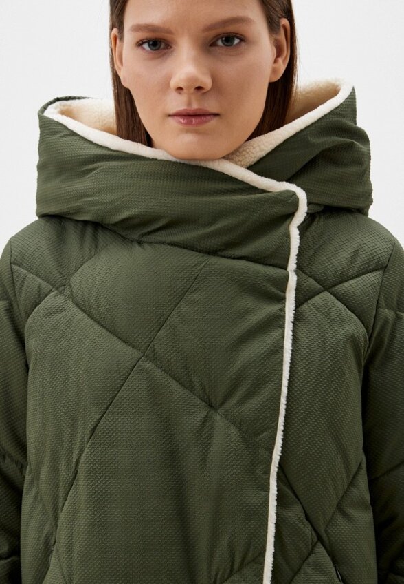 Пуховик Снежная Королева