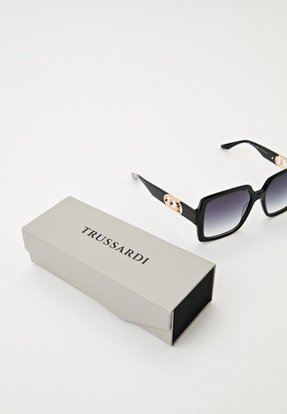 Очки солнцезащитные Trussardi