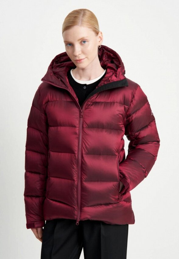 Пуховик Finn Flare