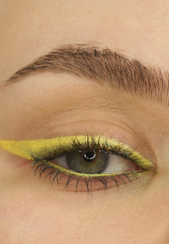 Карандаш для глаз Revolution