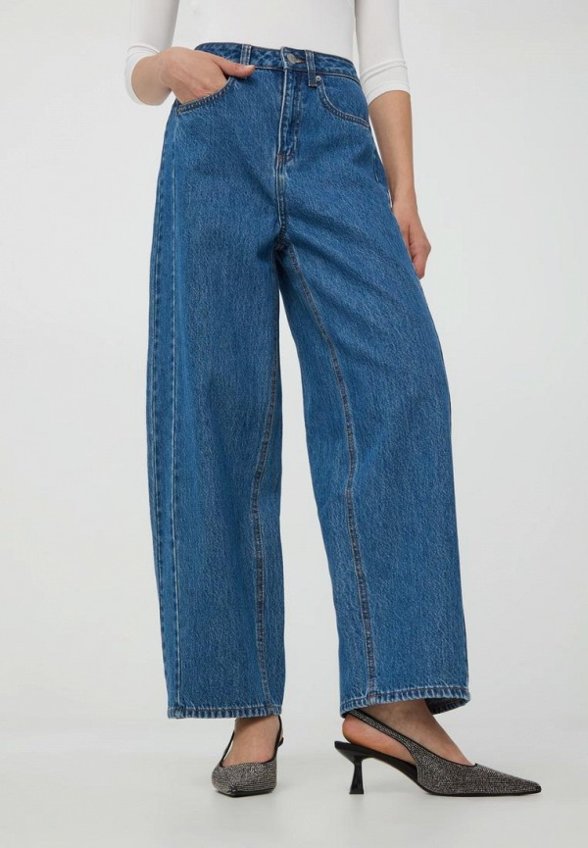 Джинсы Terranova