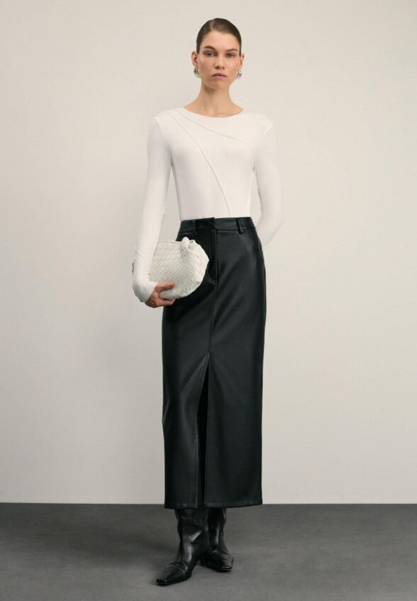 Джемпер Zarina